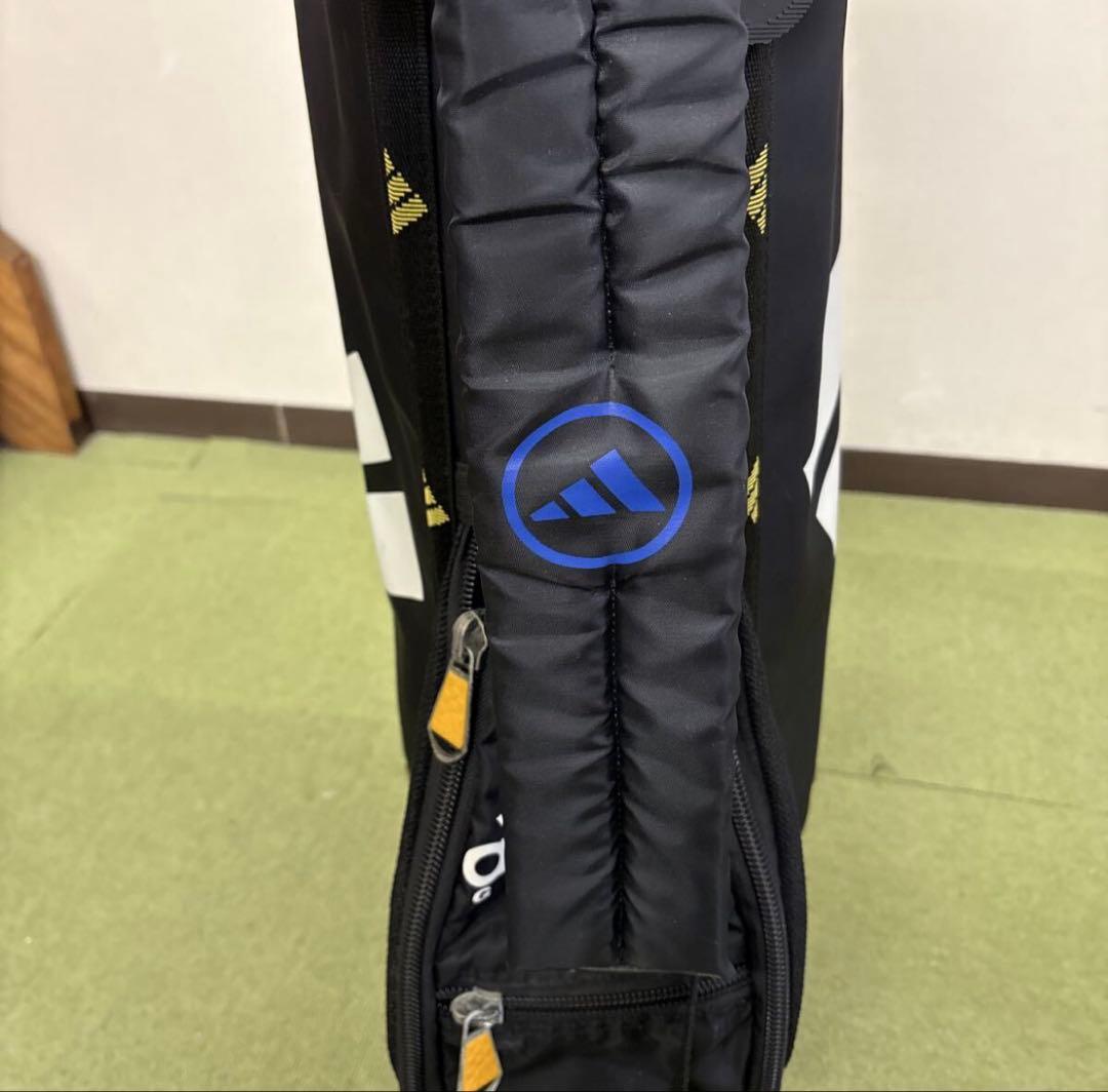 C142 adidas軽量スタンドキャディーバック