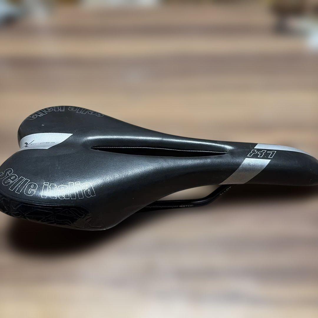 Selle Italia L3 ブラック サドル