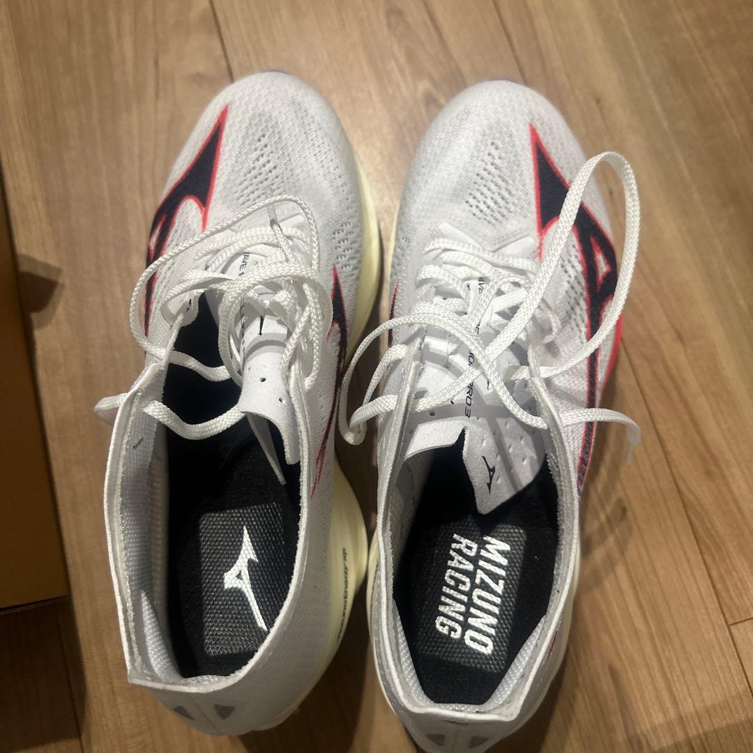1回着用のみ　ミズノ　リベリオンプロ3 MIZUNO 27.5cm ランニング用