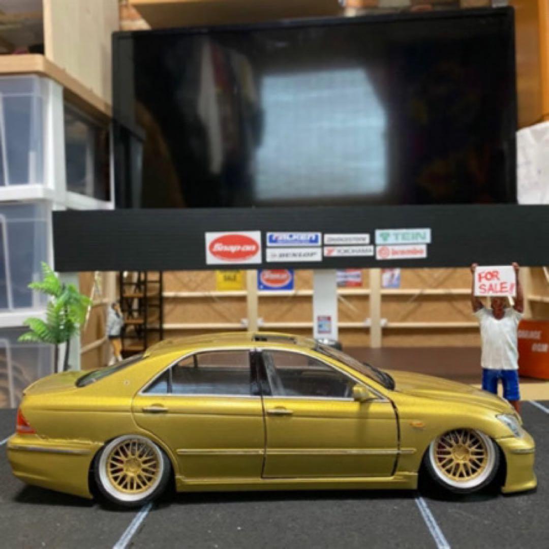 開閉ギミック付きクラウンプラモデル完成品 トヨタプラモデル完成品1/24サイズ