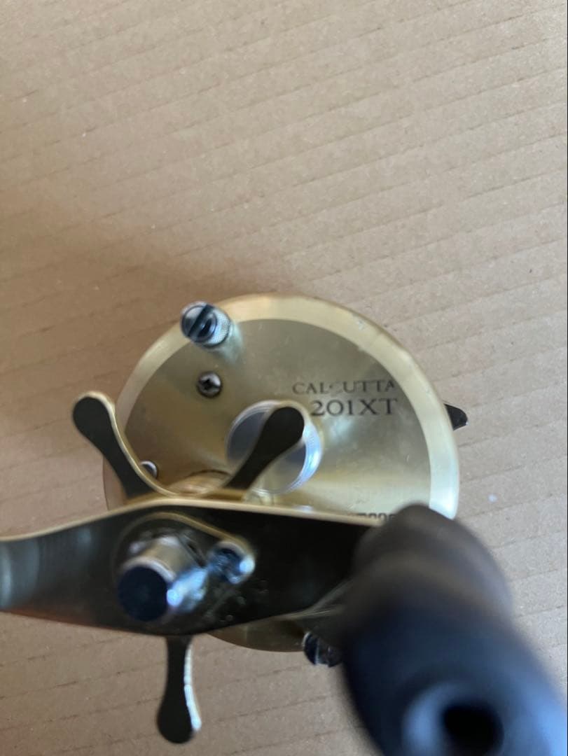 SHIMANO CALCUTTA 201XT ゴールド