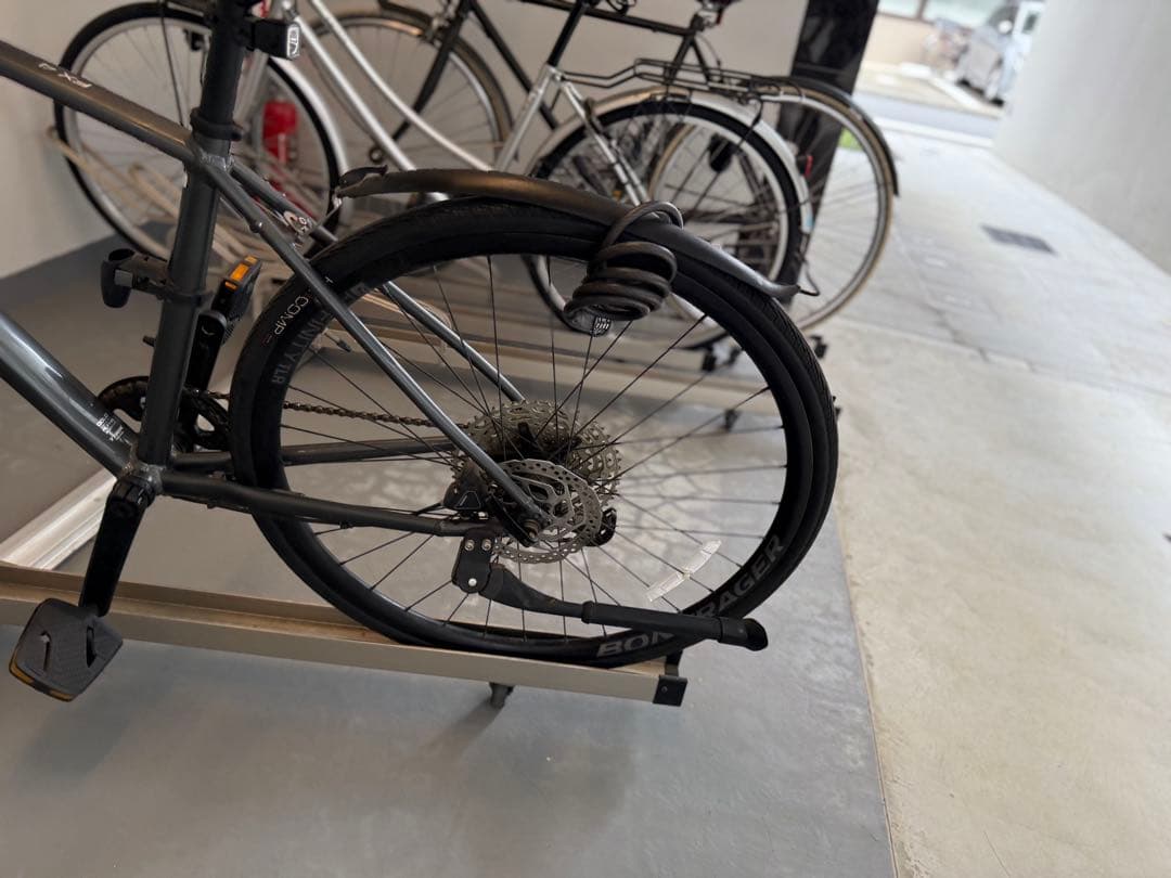 TREK トレック FX4 DISC クロスバイク2021