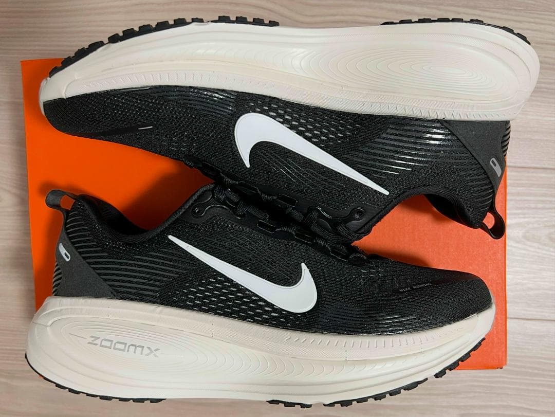 ナイキ ボメロ 18 Nike Vomore 18 メンズ 26.0cm