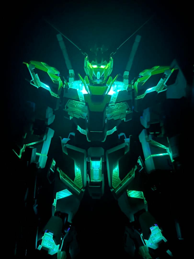 デ*本様 PG ユニコーンガンダム　最終決戦Ｖｅｒ．塗装済み完成品