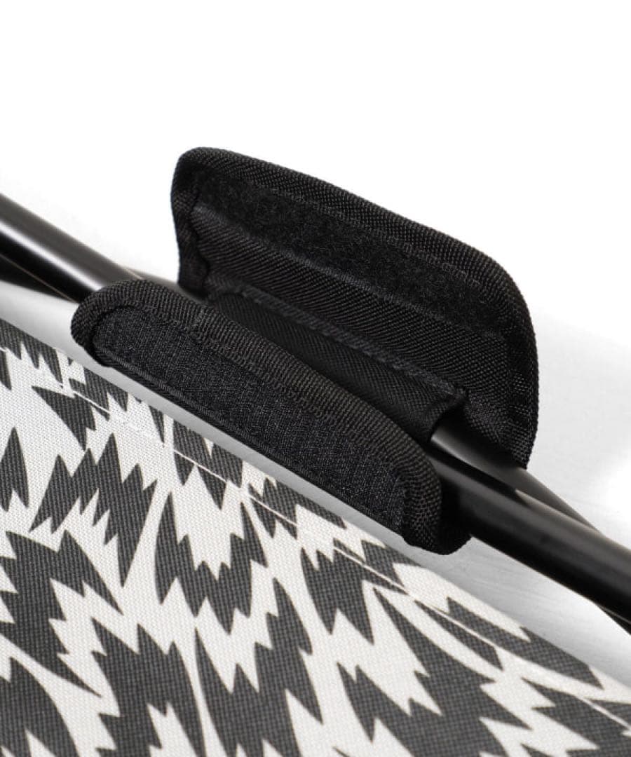 新品未開封　ELEYKISHIMOTO Coleman BEAMS チェア 黒