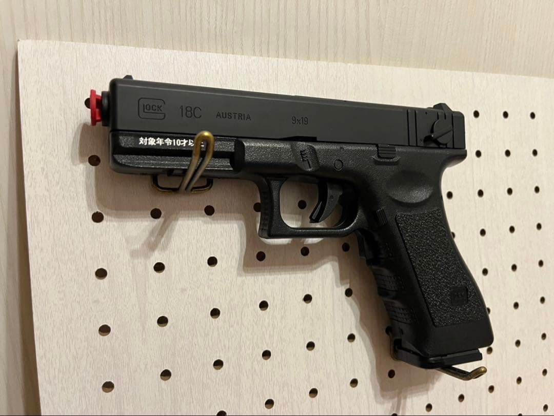 G18C 電動ガン フルオート 新品マガジン3本付き 10禁