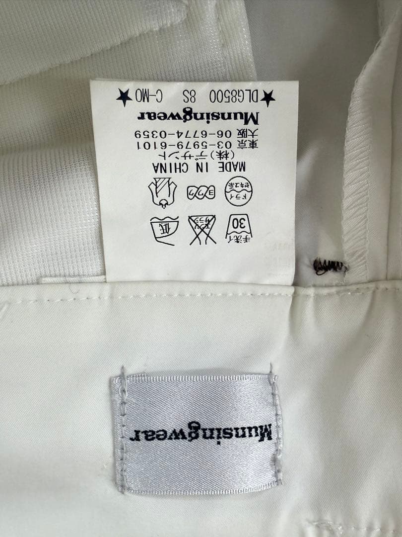 【新品未使用品】Munsingwear ゴルフウェア　レディース　ショートパンツ