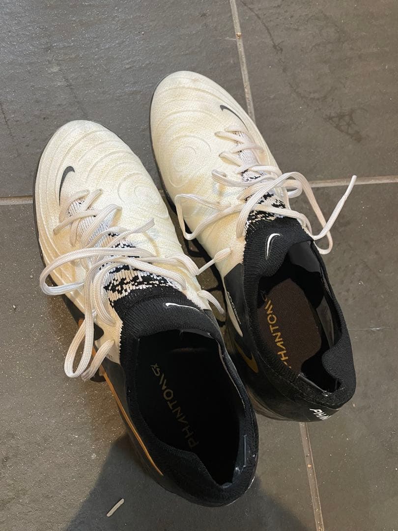 Nike ファントムGX2 TF 27.5センチ