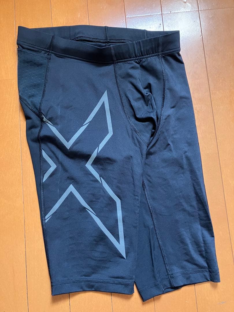 2XU ハーフタイツ　MCS ブラック Mサイズ