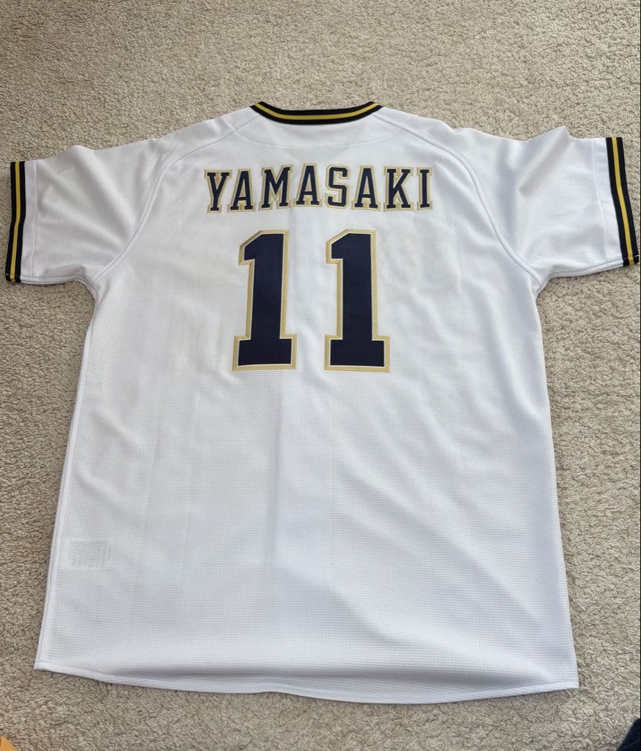 Buffaloes ユニフォーム 山﨑福也11番　おまけ付き