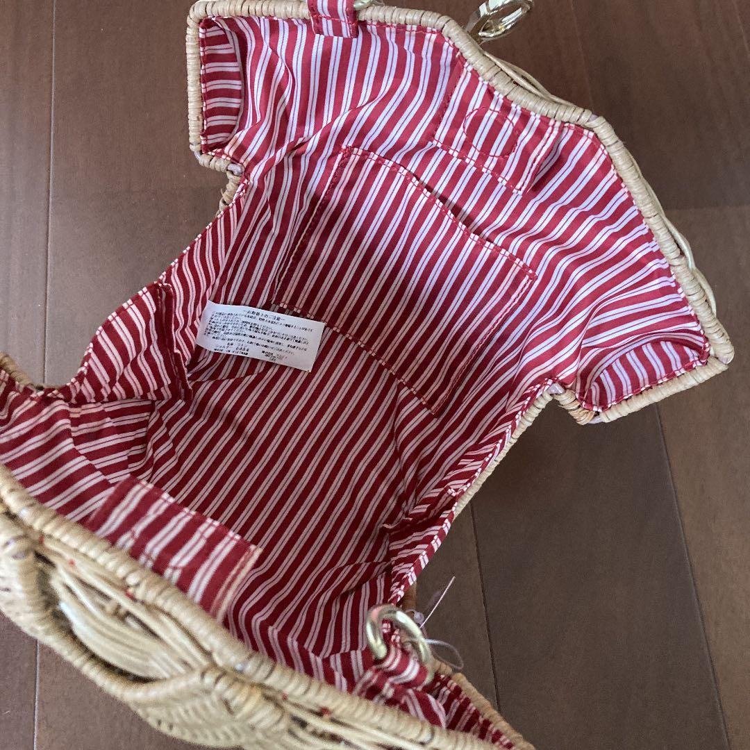 カープ　ラタンユニフォーム型ポシェット　カゴ　籐