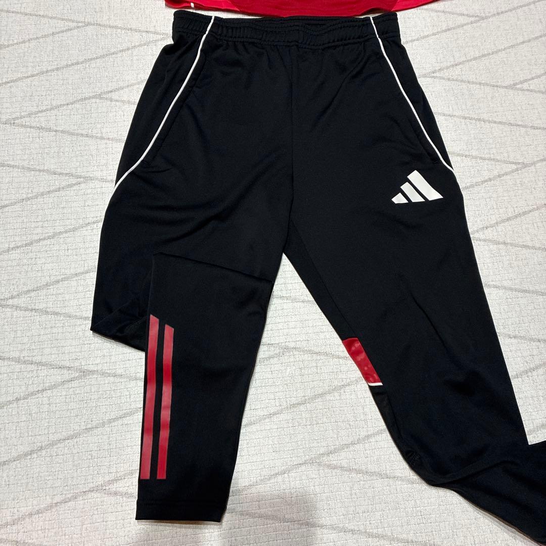 adidas ジャージ上下