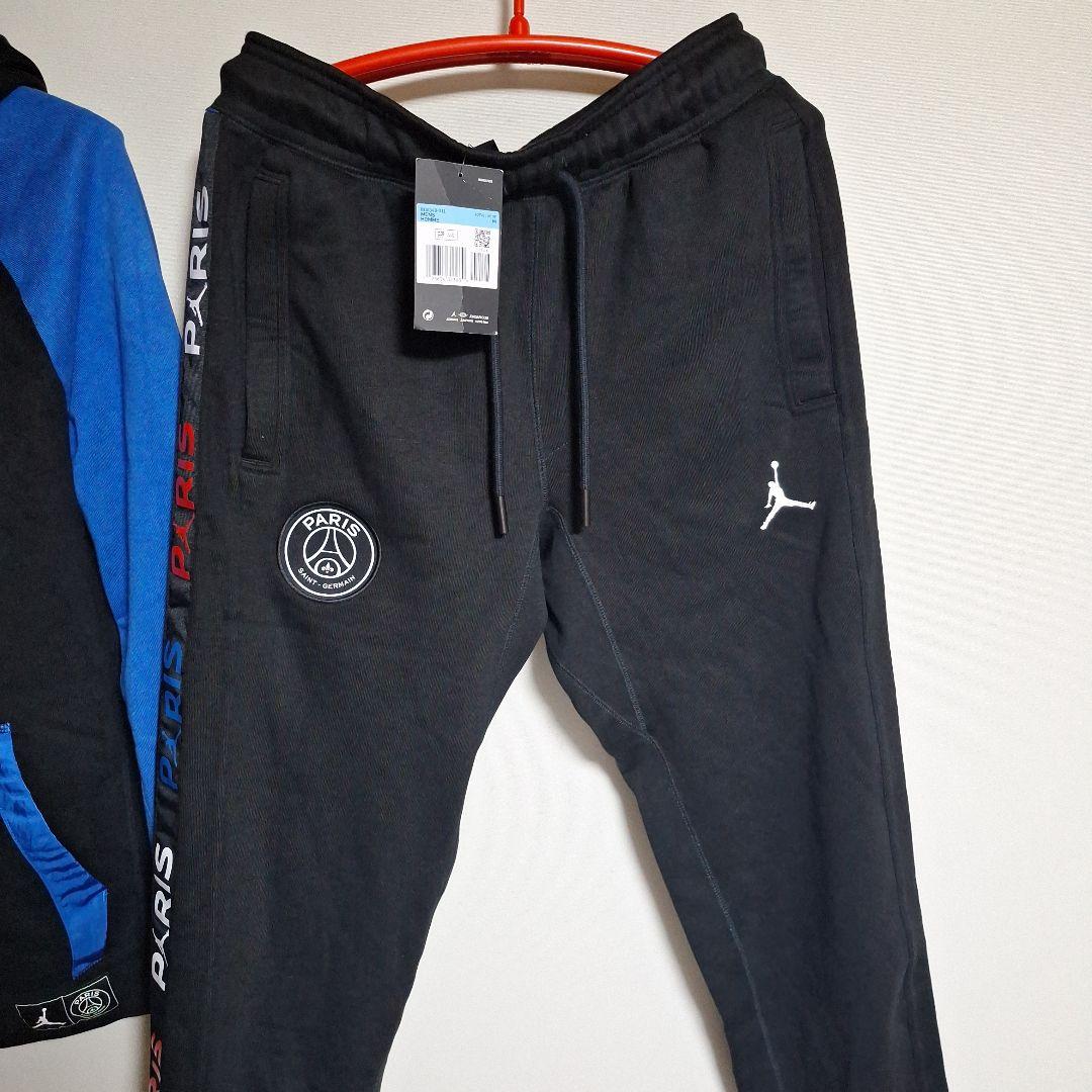 し*ん様 新品タグ付き　パリサンジェルマン NIKE JORDAN スウェット
