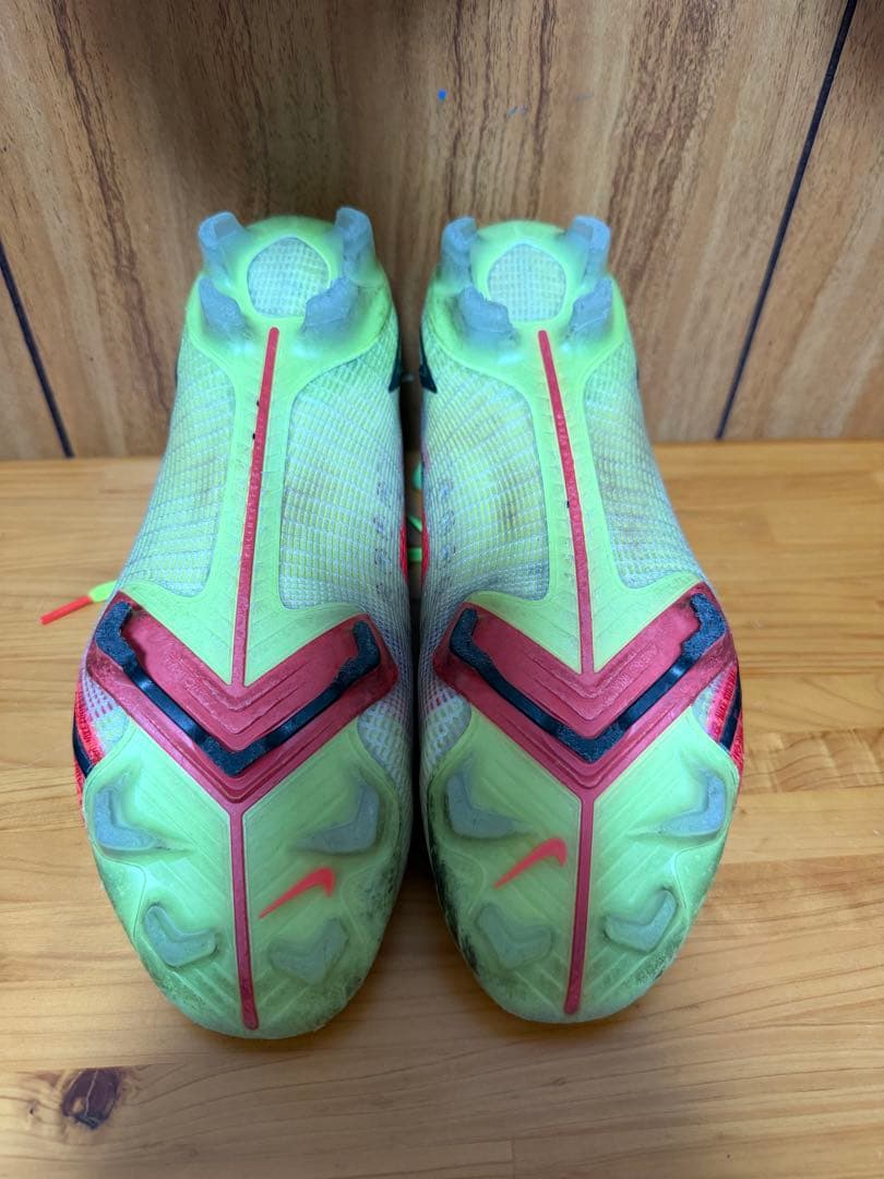 Nike マーキュリアルスーパーエリート8 FG