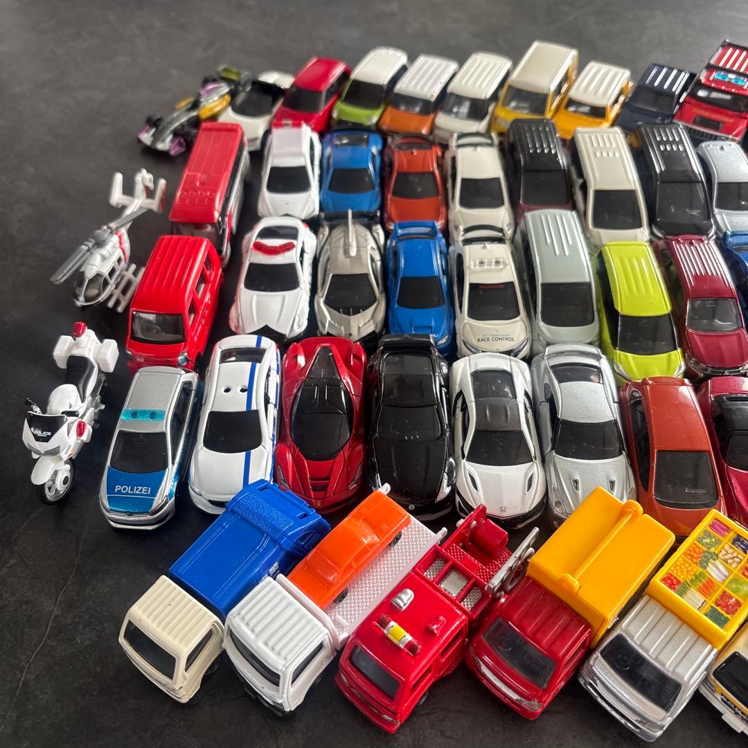 トミカ ミニカー 働く車 スポーツカー キャラクターカー 80台 まとめ売り