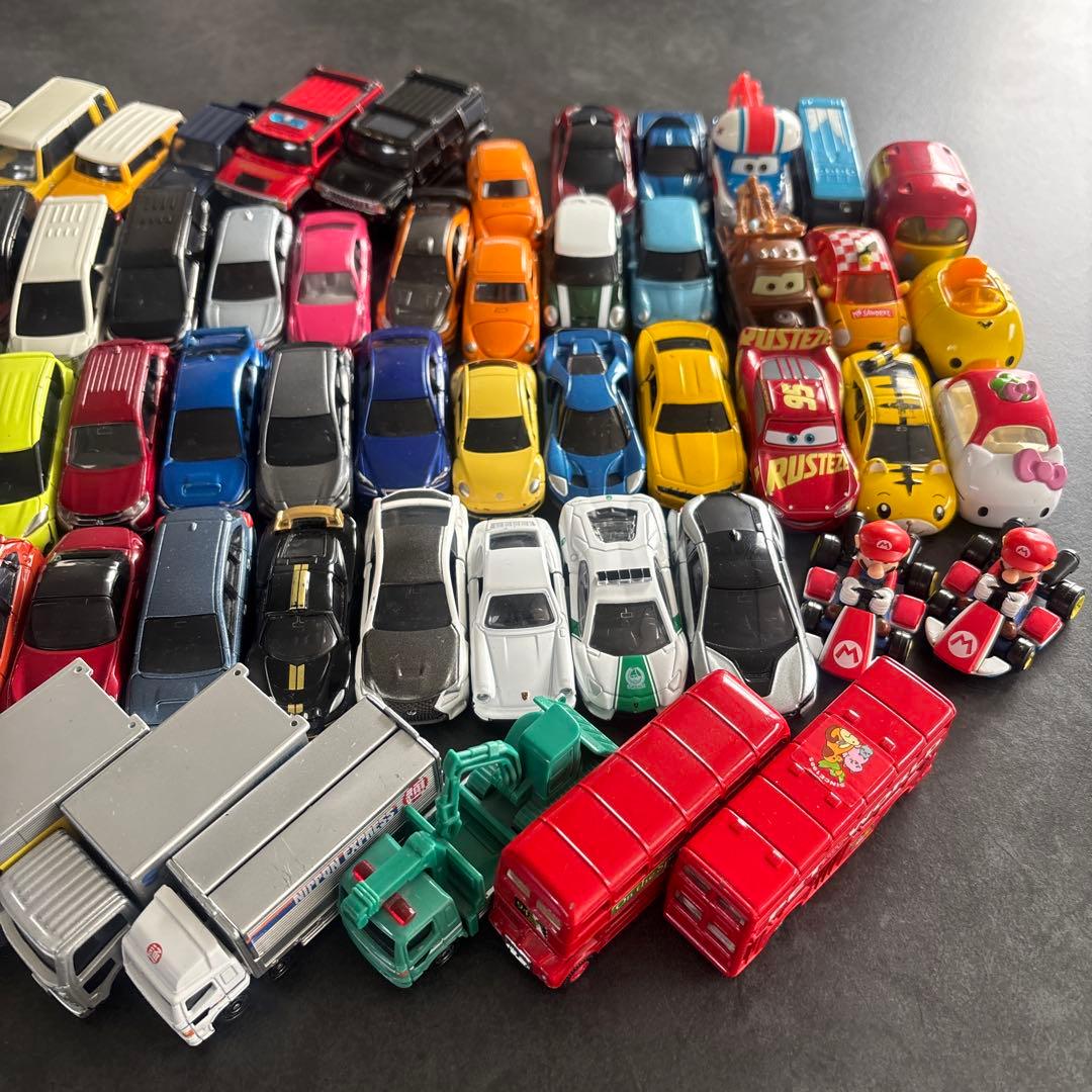 トミカ ミニカー 働く車 スポーツカー キャラクターカー 80台 まとめ売り