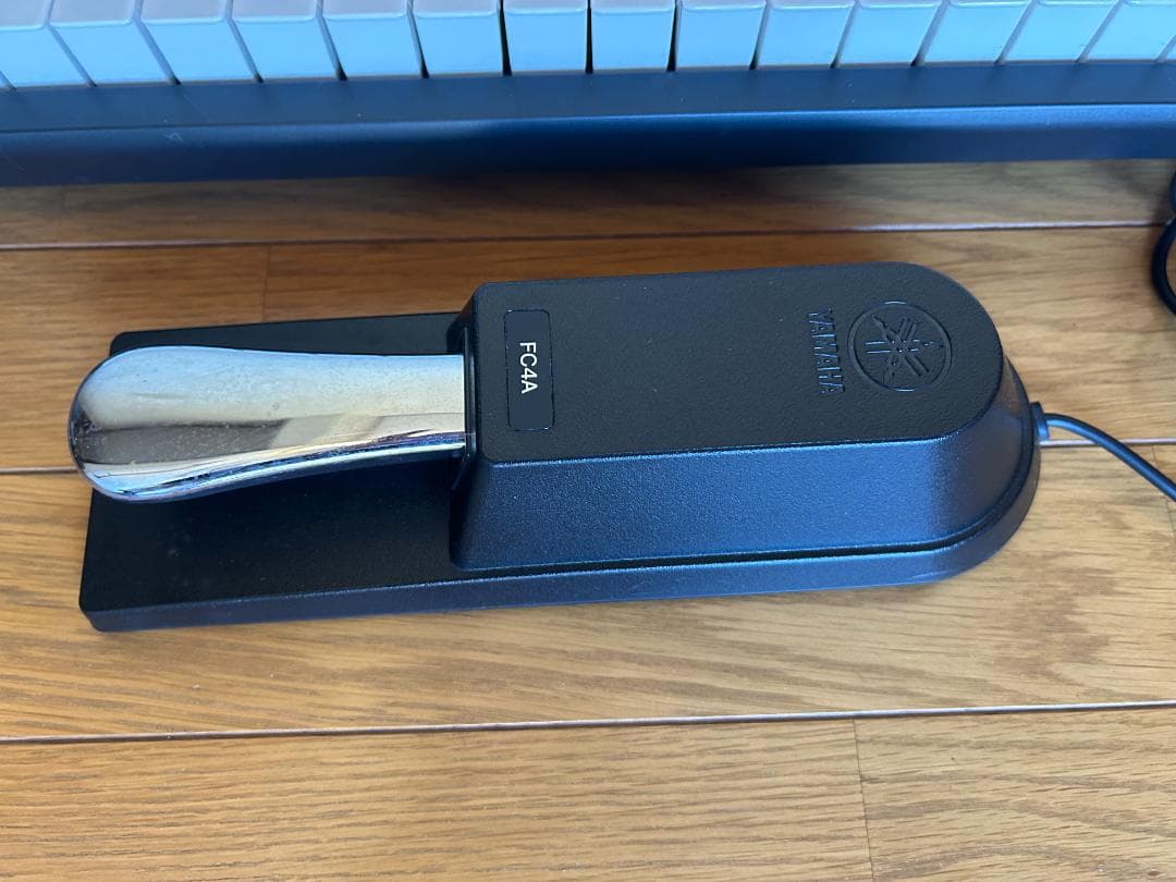 YAMAHA ピアノ風キーボード piaggero NP-32B