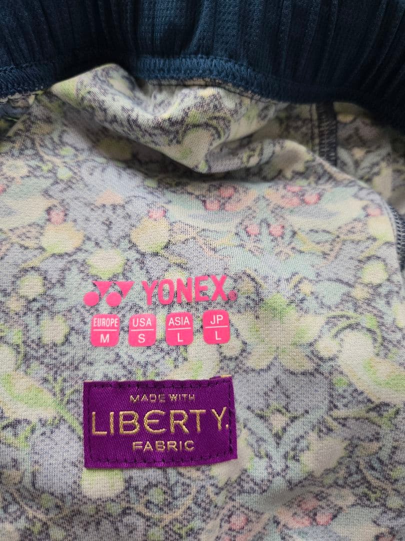 YONEX 花柄 テニスウェア 上下セット JP L
