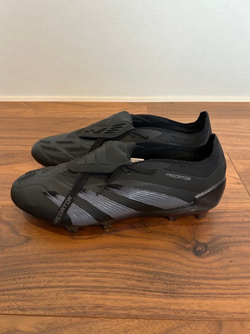 【値下げ不可　日本未発売カラー】adidas Predator FG FT
