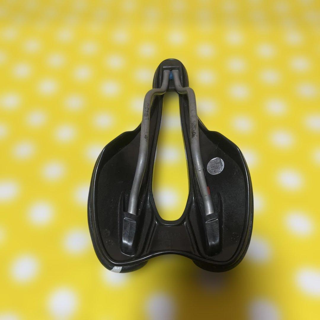 selle italia☆ SLR LADY ブラック サドル⭐︎130✖️248㎜