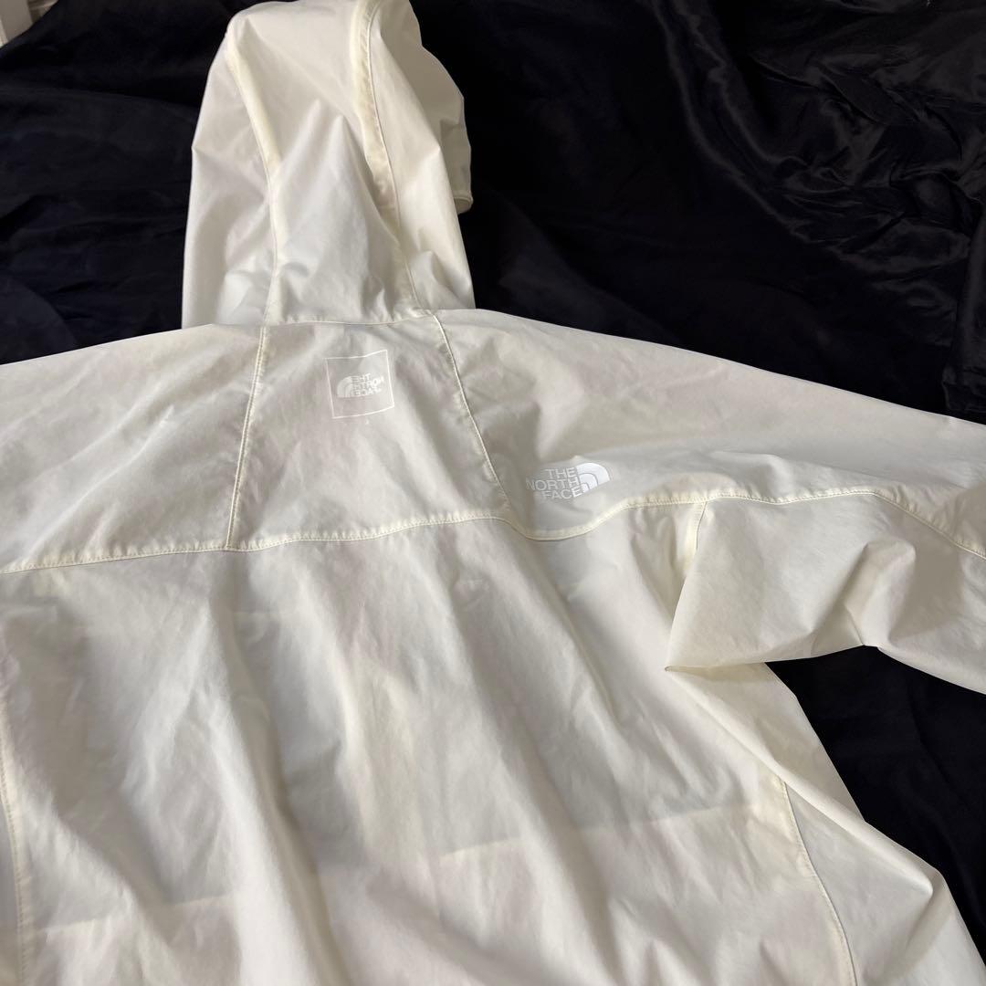 THE NORTH FACE NPW22401 ソフトシェルフーディ (L)女性