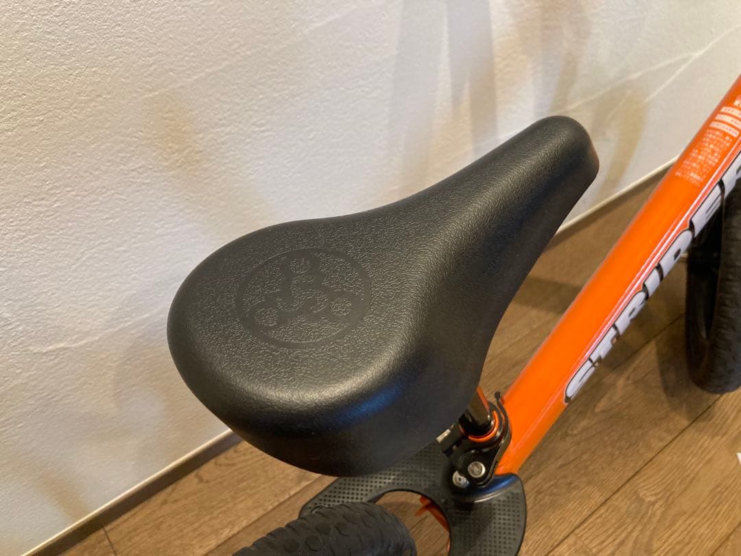 【日本正規品】ストライダー 12 スポーツ オレンジ【付属品・説明書付】