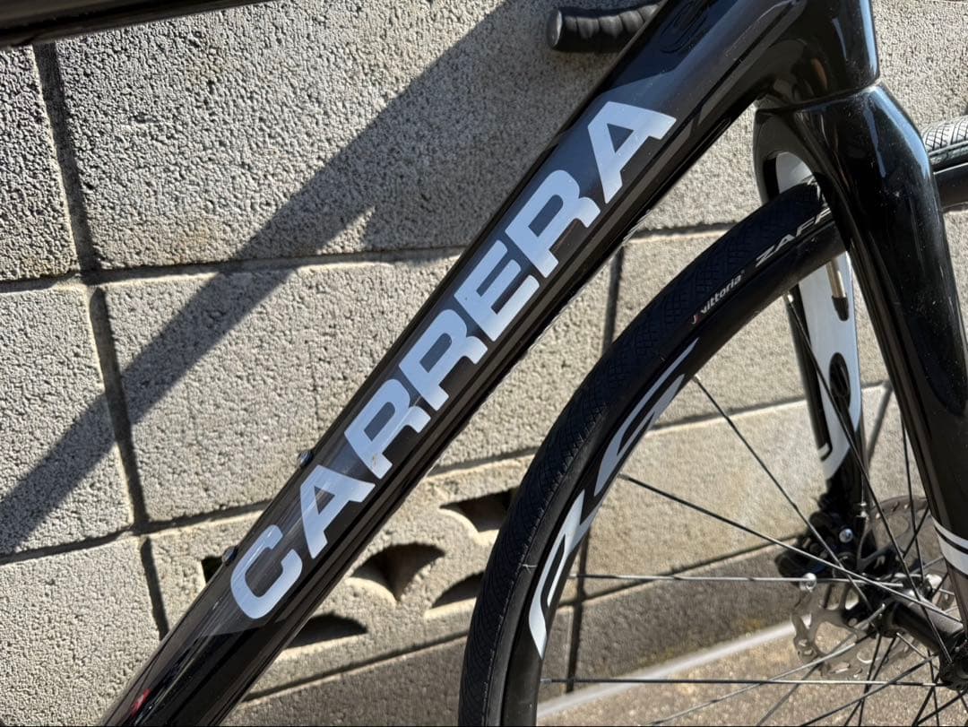 CARRERA ER01 カーボンフレーム ロードバイク　105 DISC