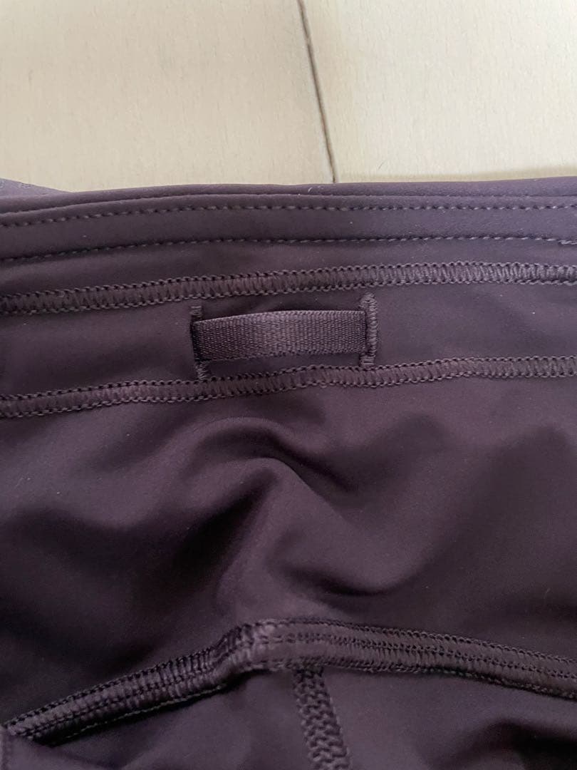 Lululemon ヨガパンツ ダークパープル