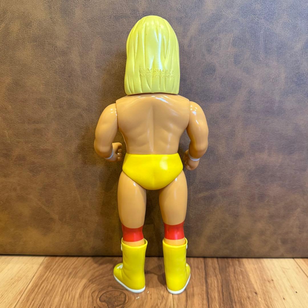 メディコムトイ　ソフビファイティングシリーズ　ハルク・ホーガン　WWE