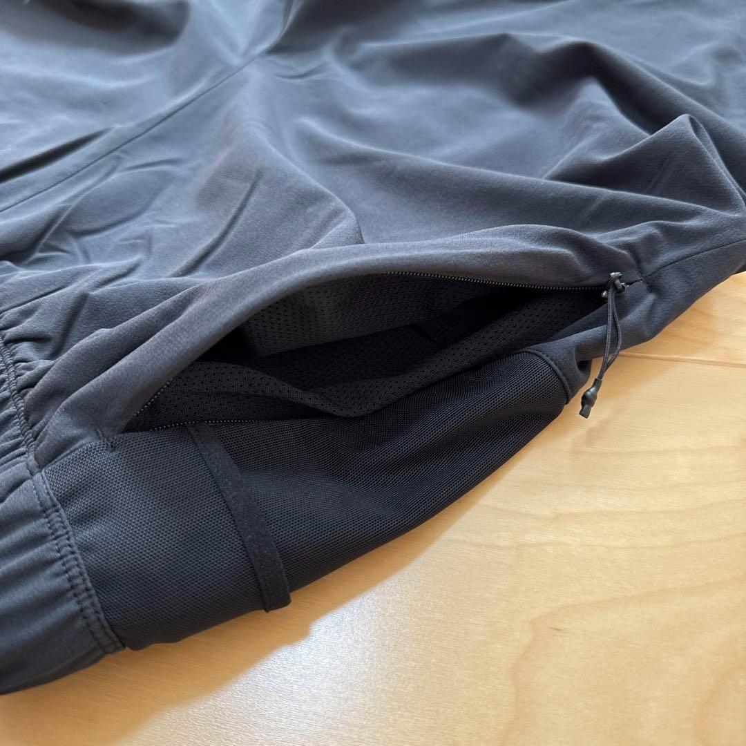 NIKE ランニングパンツ　ロングパンツ　ドライフィット　メンズ　黒　M 新品