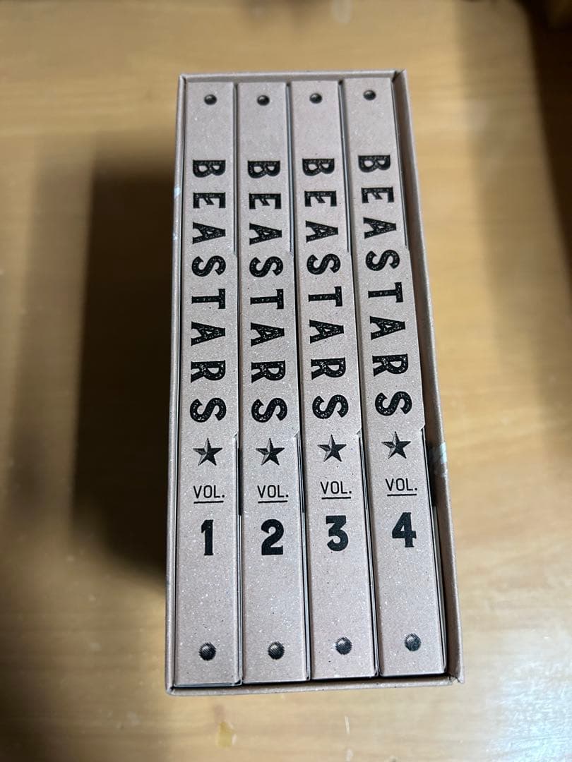 BEASTARS 1-4巻セット DVD 特典おまけ漫画付き
