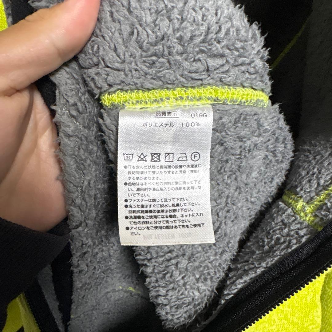 ヨネックス　ボアジャケット