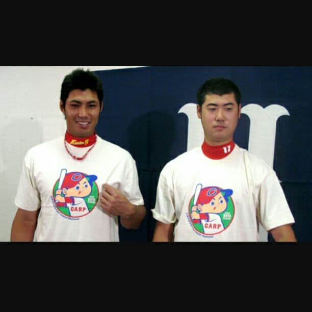広島東洋カープ 旧市民球場ラストイヤー記念 復刻版カープ坊やTシャツ
