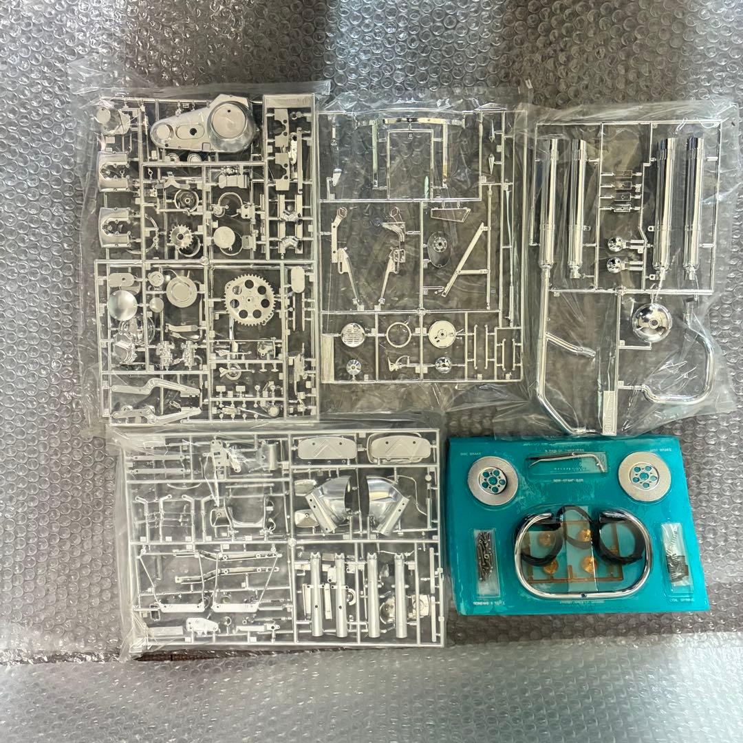 タミヤ 1/6ハーレーダビッドソン FLH1200AMFポリス 未組立