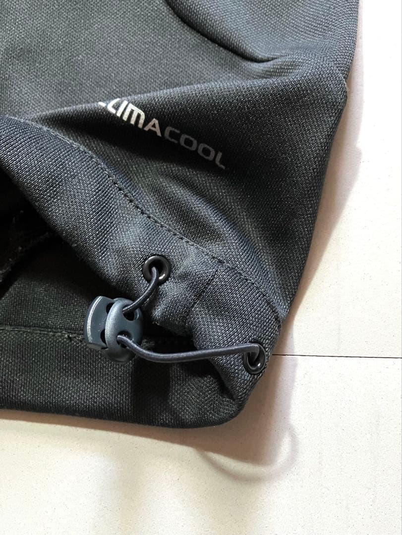【極美品】11-12 adidas Liverpool 公式ハーフジップウェアＬ