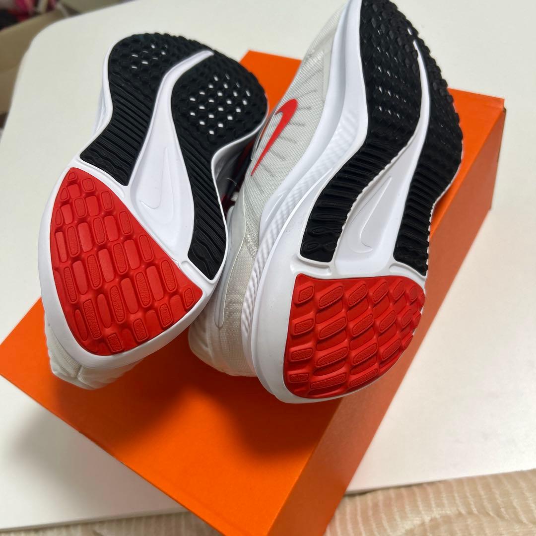 【新品未使用】NIKE QUEST5 28㎝