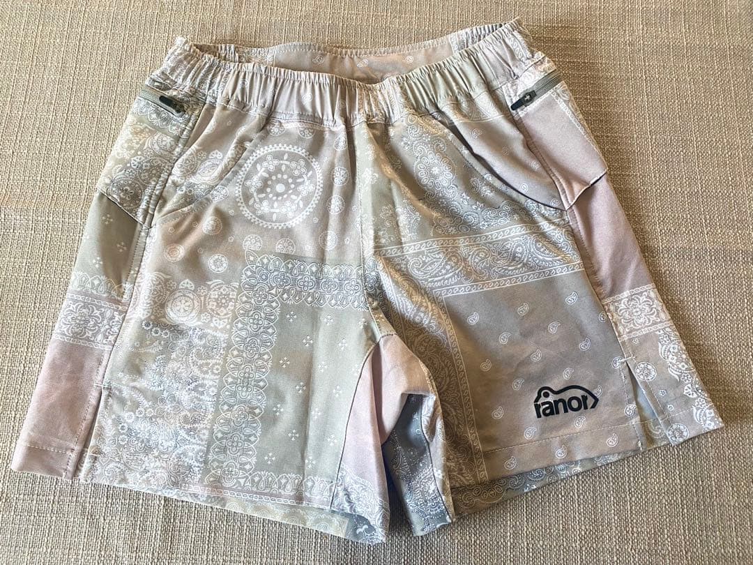 ranorラナー　バンダナ柄　ランニングショートパンツ XS（ユニセックス）
