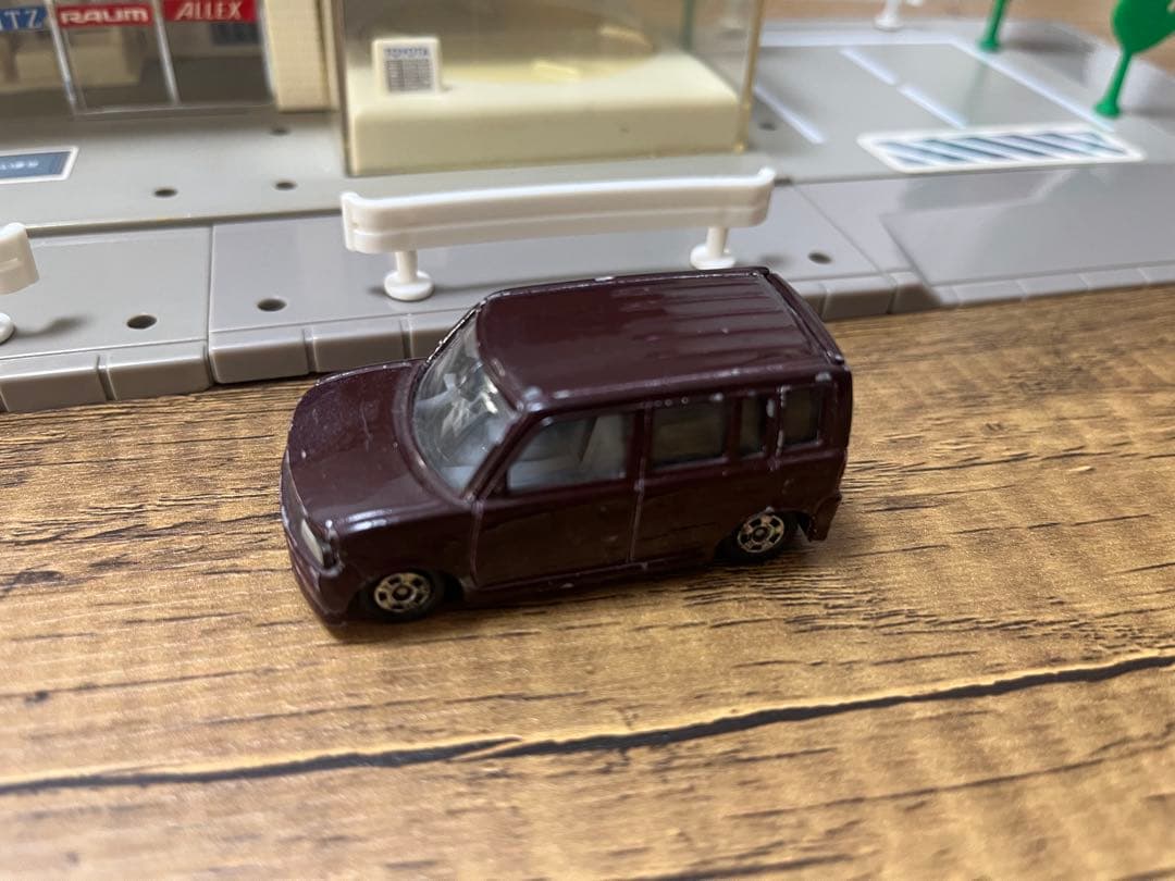 旧トミカタウン ネッツトヨタ　TOMY トミー　レトロ