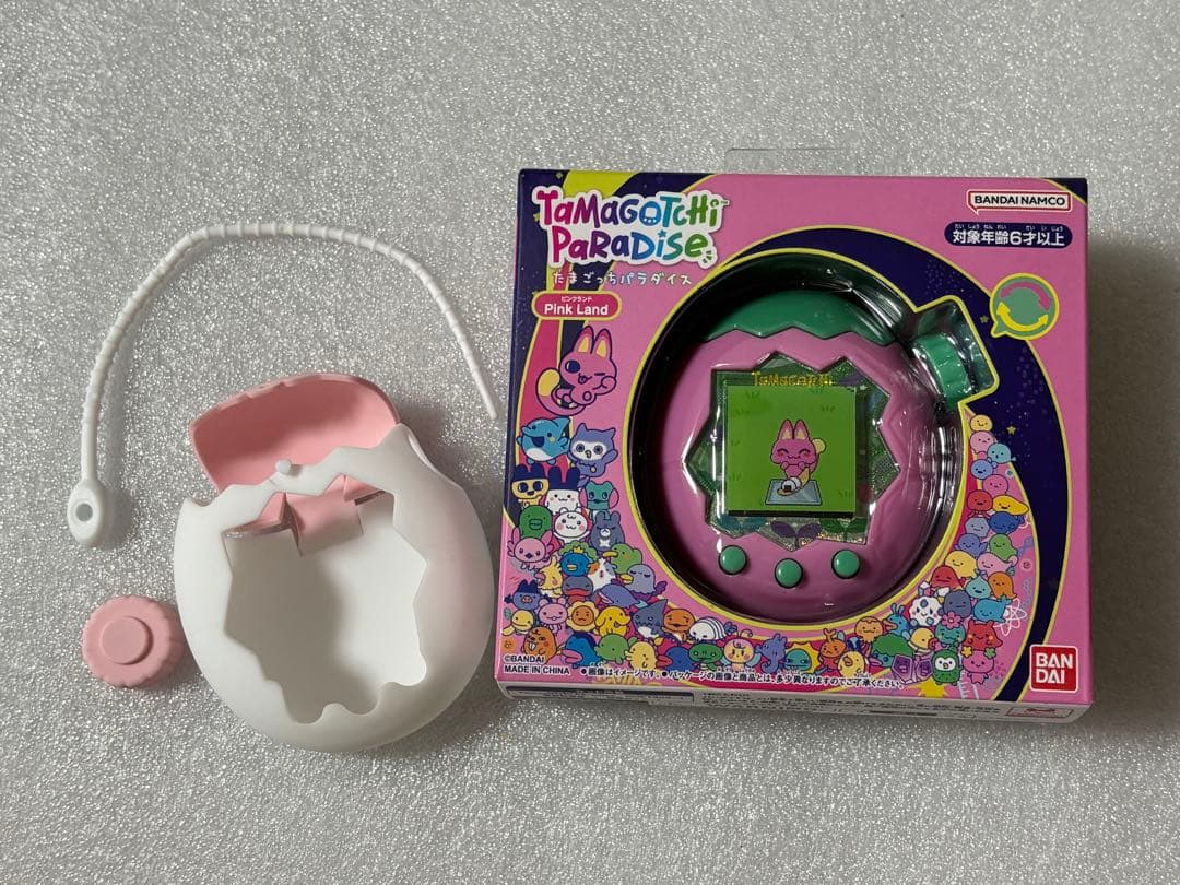 たまごっちパラダイス シリコン保護ケース　新品保護フィルム付き　美品　pink