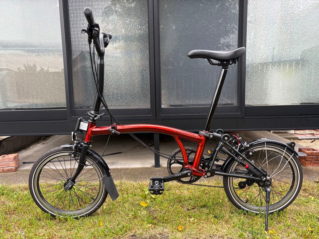 BROMPTON C Line Explore Mid (ブラックラッカー)