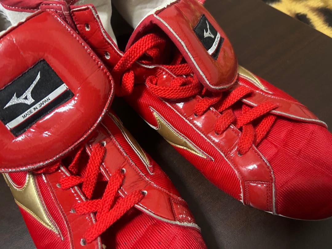 Mizuno ボクシングシューズ 赤金 ハイカット