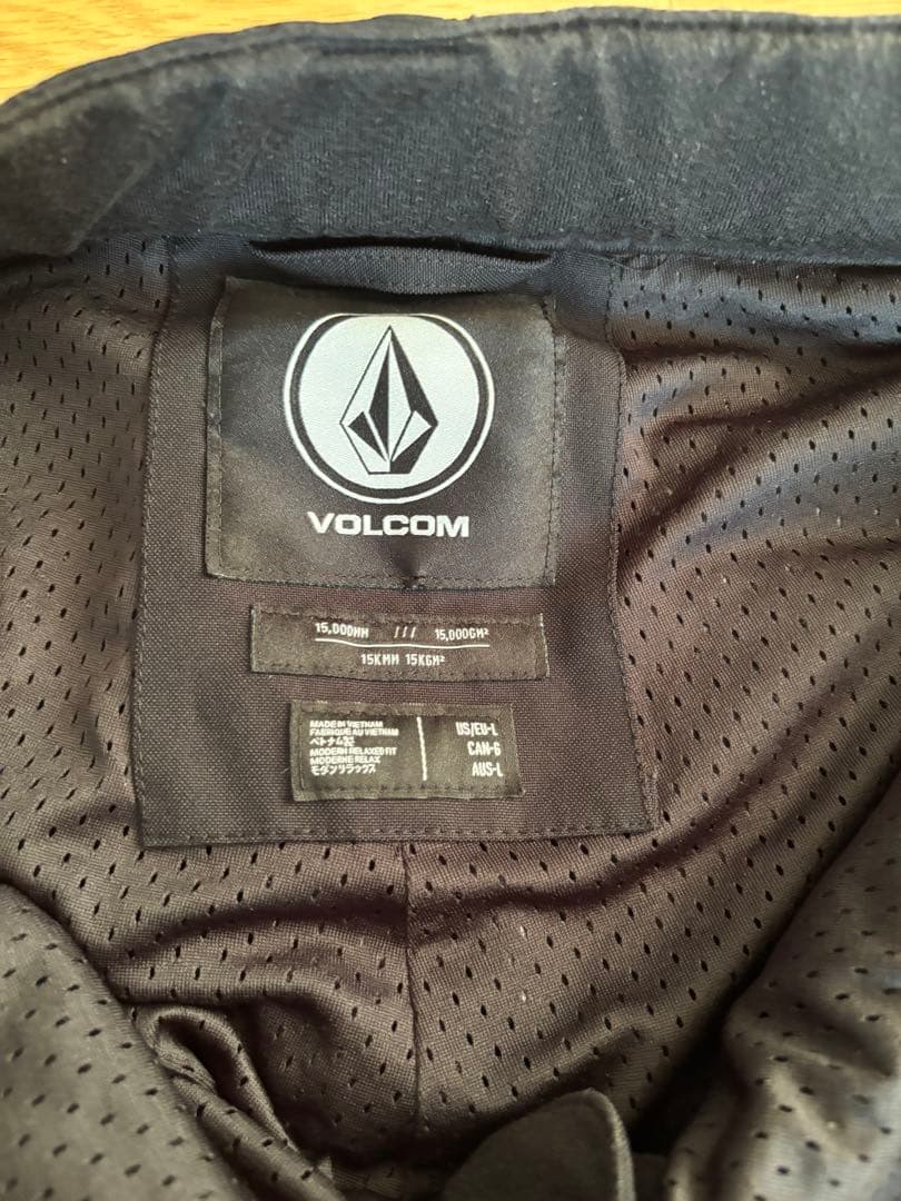 VOLCOM スノーボードウェア上下セット