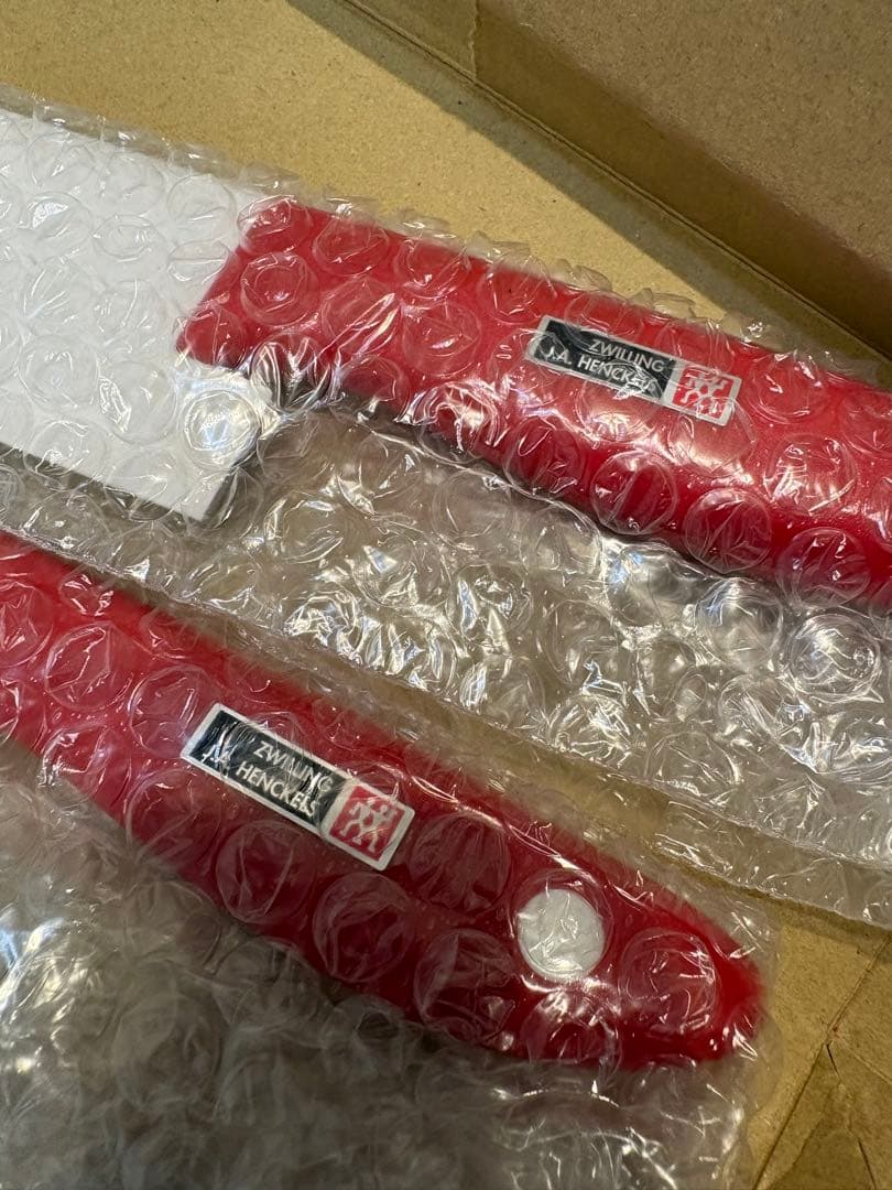 【新品・未使用】ツヴィリング ヘンケルス 包丁セット レッド 2本組
