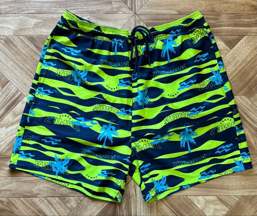 正規品‼️ZUMBA❗️AQUA用上下セット❗️Lサイズ❗️マルチカラー