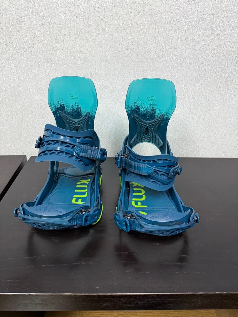 FLUX CV 21-22モデル NAVY Mサイズ