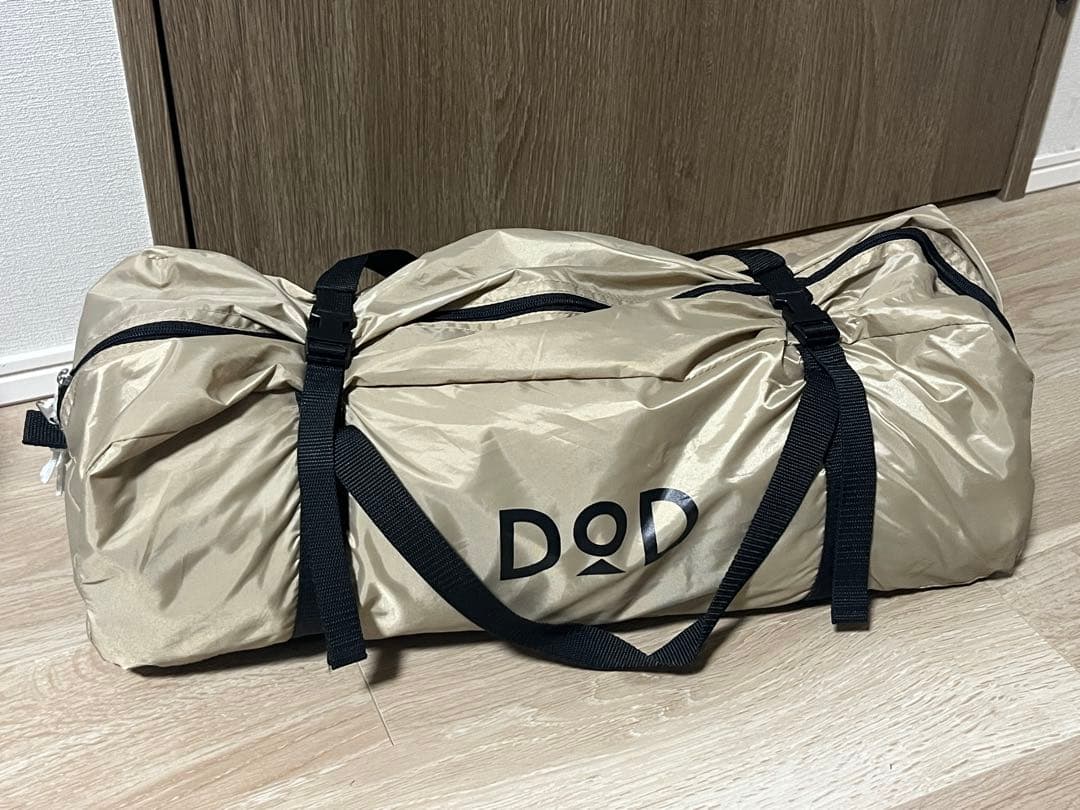 DOD(ディーオーディー) ワンポールテントM 5人用 敷物付き 専用出品