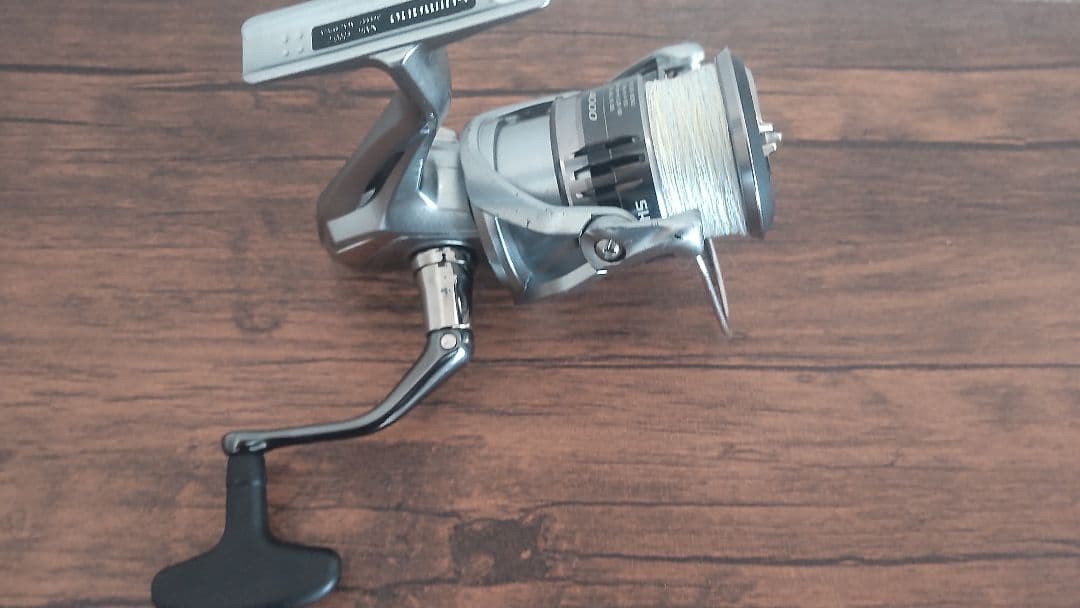 ナスキー21 4000番スピニングリール SHIMANO