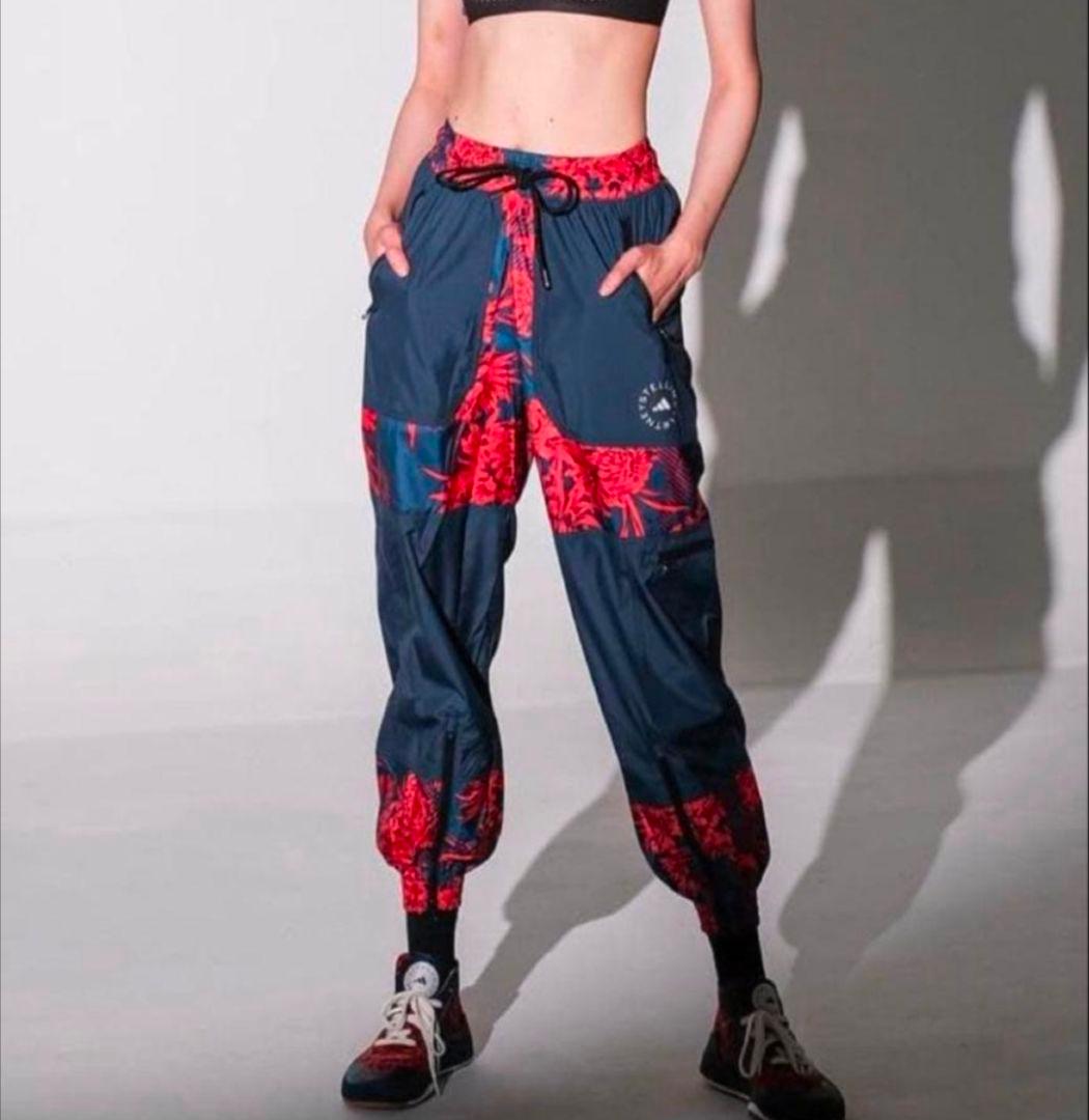 Adidas by Stella McCartney　コラボ　ジョガーパンツ