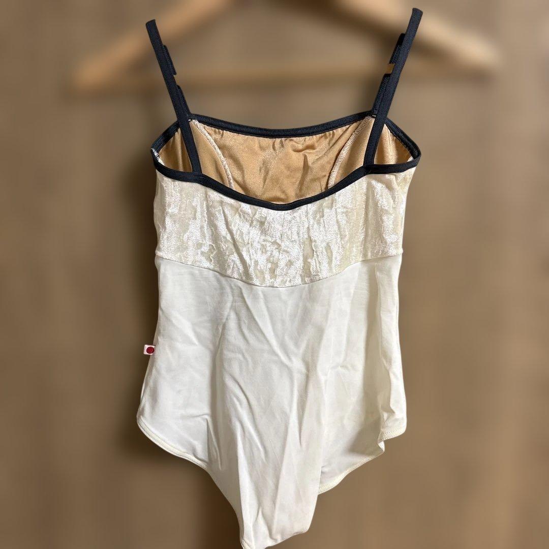 YUMIKO レオタード　サイズＳ