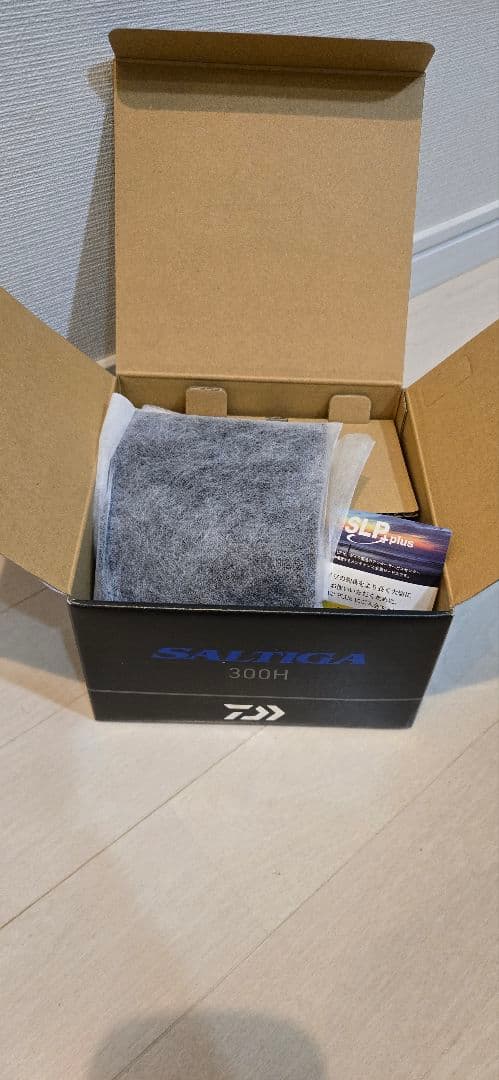 DAIWA　25SALTIGA300H